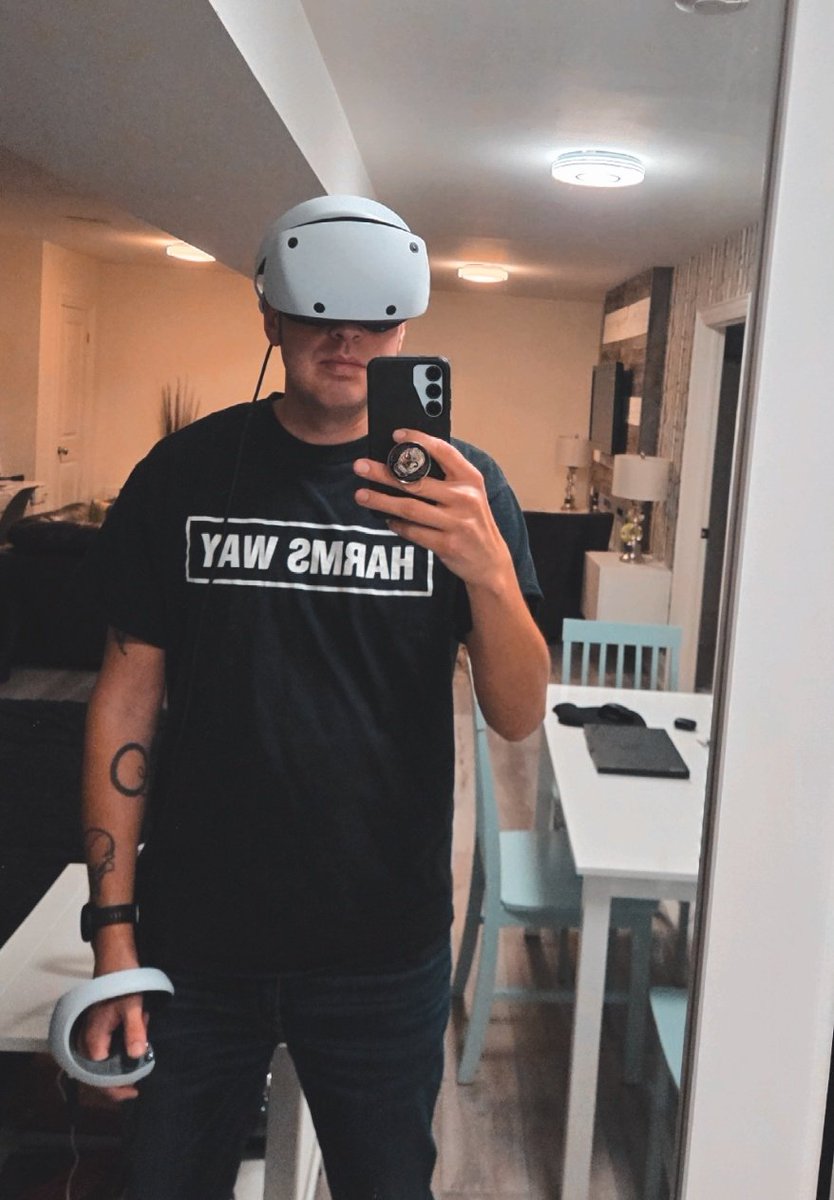 Alex Daviau tweet media