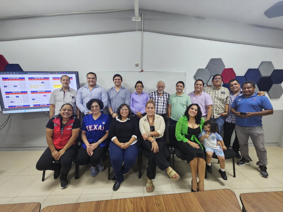 cytiuagro's tweet photo. Reunión de academia para revisar la planeación del semestre y dar seguimiento al Plan de Mejora Continua.
#SomosCyTI #OrgullosamenteCyTI #OrgullosamenteUAGro https://t.co/vNffZefBDG