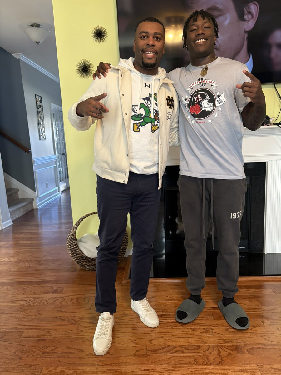 5⭐️Joshua Dobson tweet media