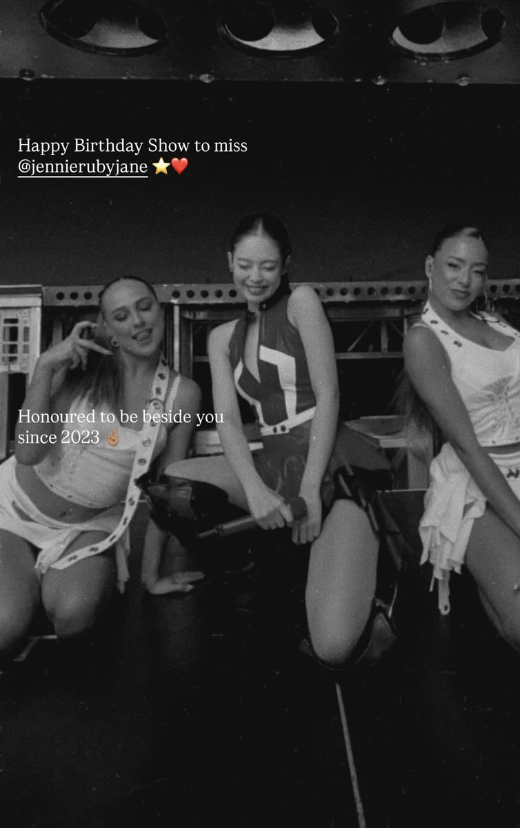 jetaimejendeuk's tweet image. More birthday greetings from one of her dancers 🫶🏼 def an honor to work with Jennie for sure 😁