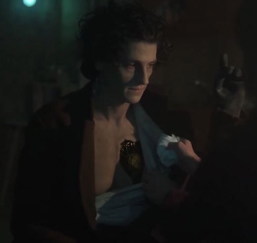 isaacdevotee's tweet image. after staring at him for a long while , i just noticed his clockwork heart is a lot bigger than i realized ….. no wonder it’s so loud . anyway i think it’s very endearing how you can hear it ticking in some scenes 🖤🫀