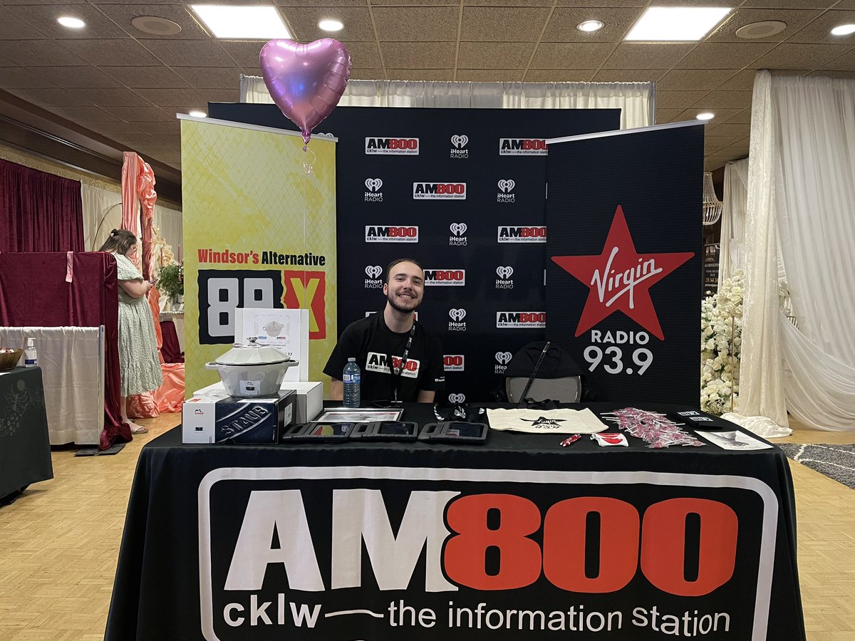 89X Radio tweet media