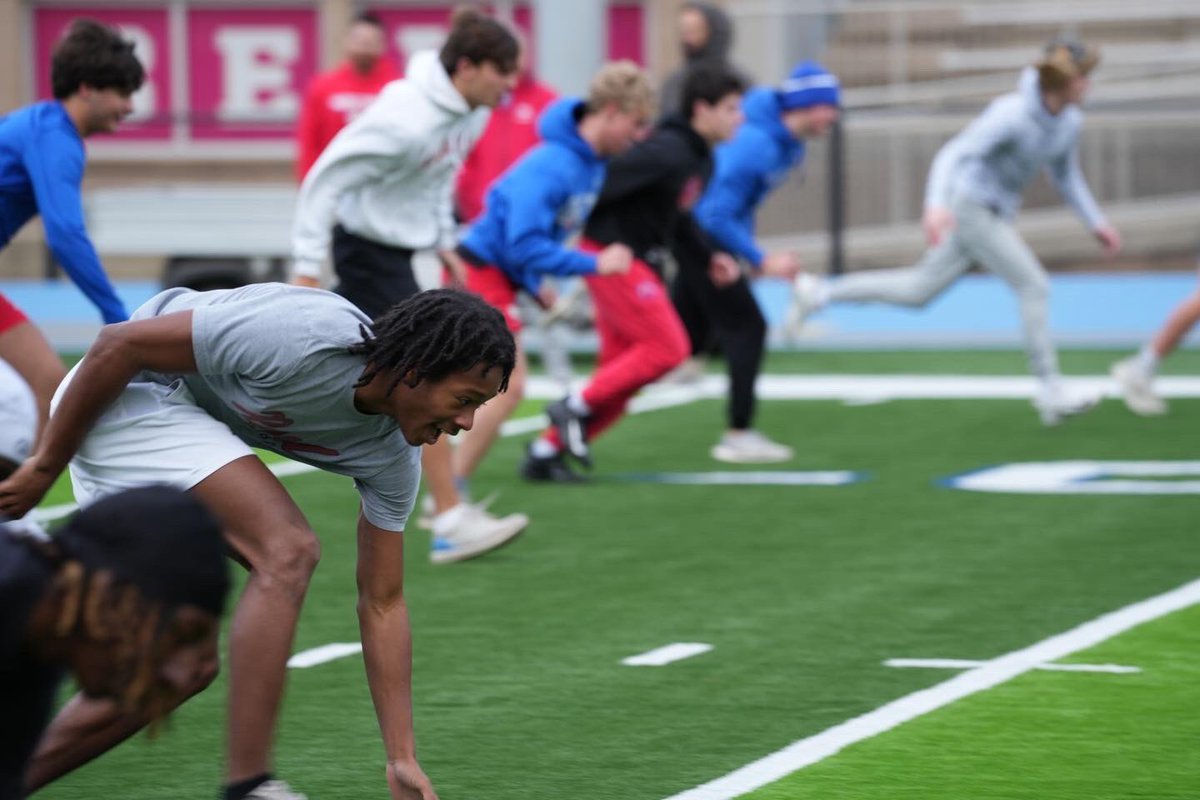 Vestavia Hills Football tweet media