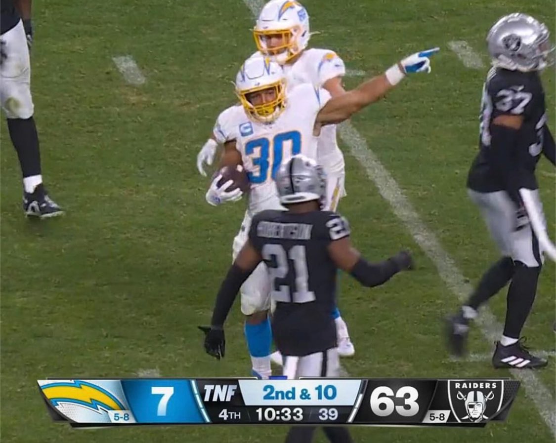 ABamundo13's tweet image. My liver sneaking in a water after 11 beers