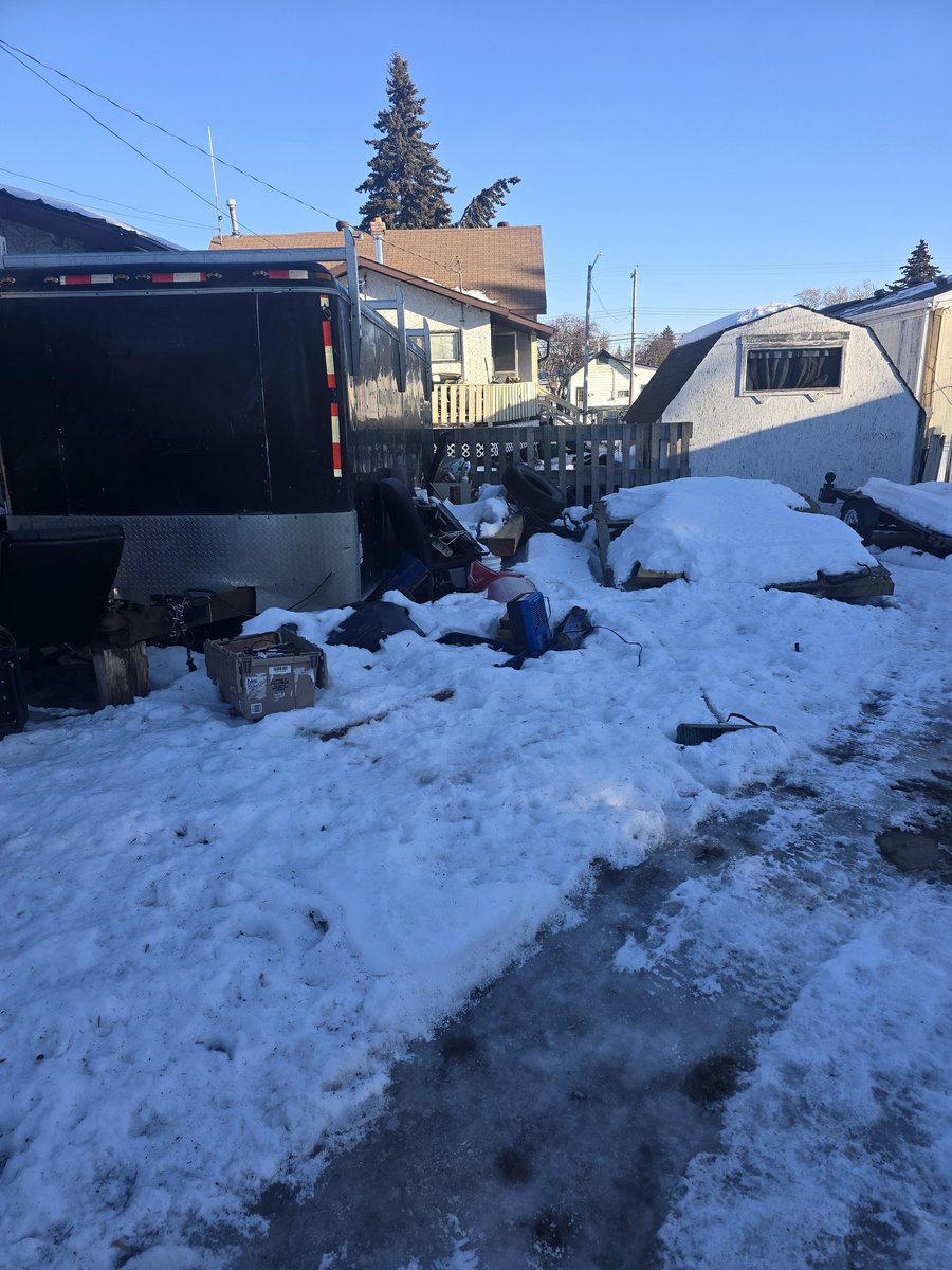 Snideguy's tweet image. Not only are our neighbors disgusting fu¢king pigs, now they have a new dog that charges us in our own yard! If you recognize this place this is house where the dog killed the 14 day old baby last year. And now they have a new vicious dog... #Canada #Alberta #News #Dog #Pet