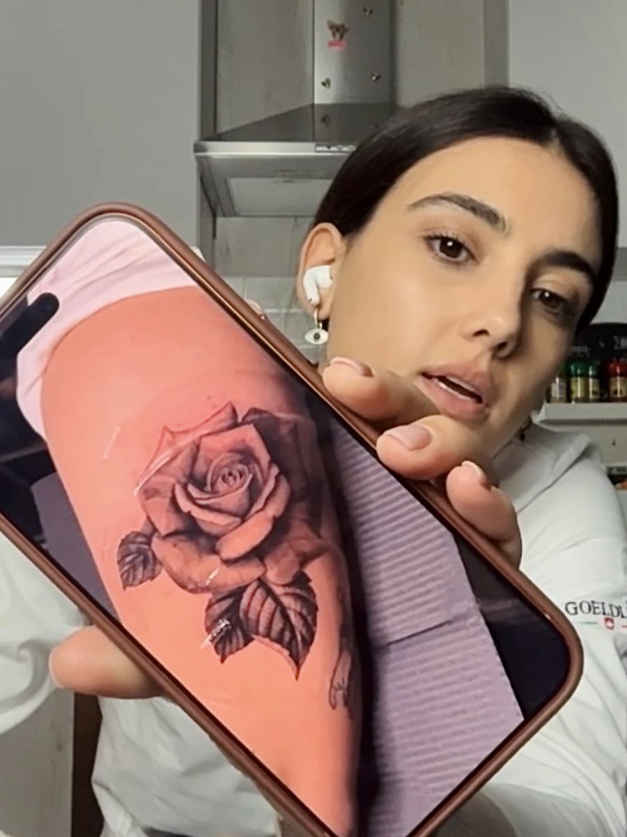 Korslayage's tweet image. Artist