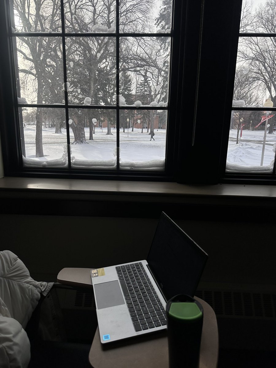 takeanapfirst's tweet image. ايوا..وش بعد؟