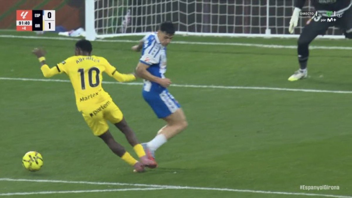 Lo de hoy ha sido gravísimo. Que haya VAR, solo puede explicar que se hace de una manera intencionada y es para denunciar el partido de hoy. #RCDE