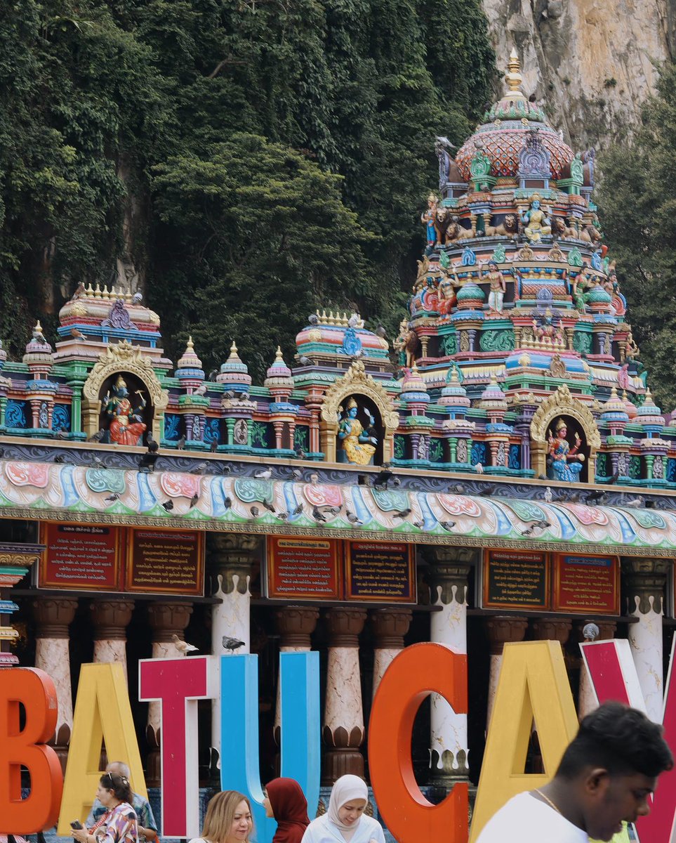 GhettsSupport's tweet image. لا تقلق كثيرًا، فكل شيء يمر، وما كتبه الله لنا سيكون دائمًا خيرًا
VymQ

#idol 
RMD