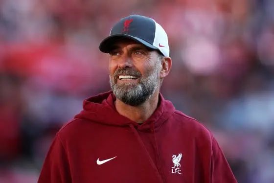 KevLfc19's tweet image. This was the genius behind Liverpool Football success in recent years. This was man that needed backing during transfer windows and he was let down. Imagine if FSG had given Klopp half of what Slot had one window. We would have conquered season after season.