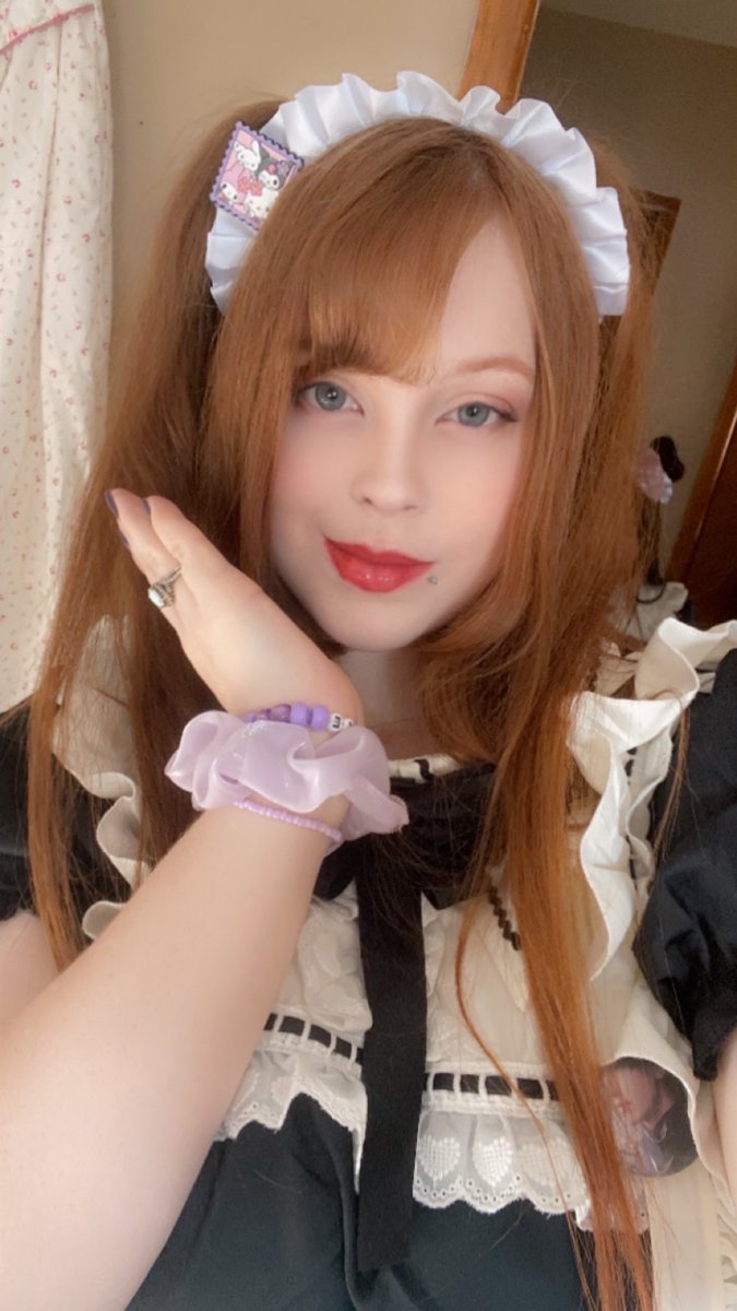 Hello again! 
A few updates! 
1. I’ll be performing in Cali soon! 
2. Im now a maid! 
I hope you’ll come see me during these new adventures!~ 💜✨

#idol #kaigaiidol #overseasidol #jpop #girlgroup #アイドル #UndergroundIdols #maidcafe
