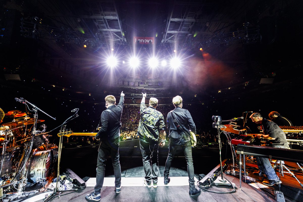 Rascal Flatts tweet media