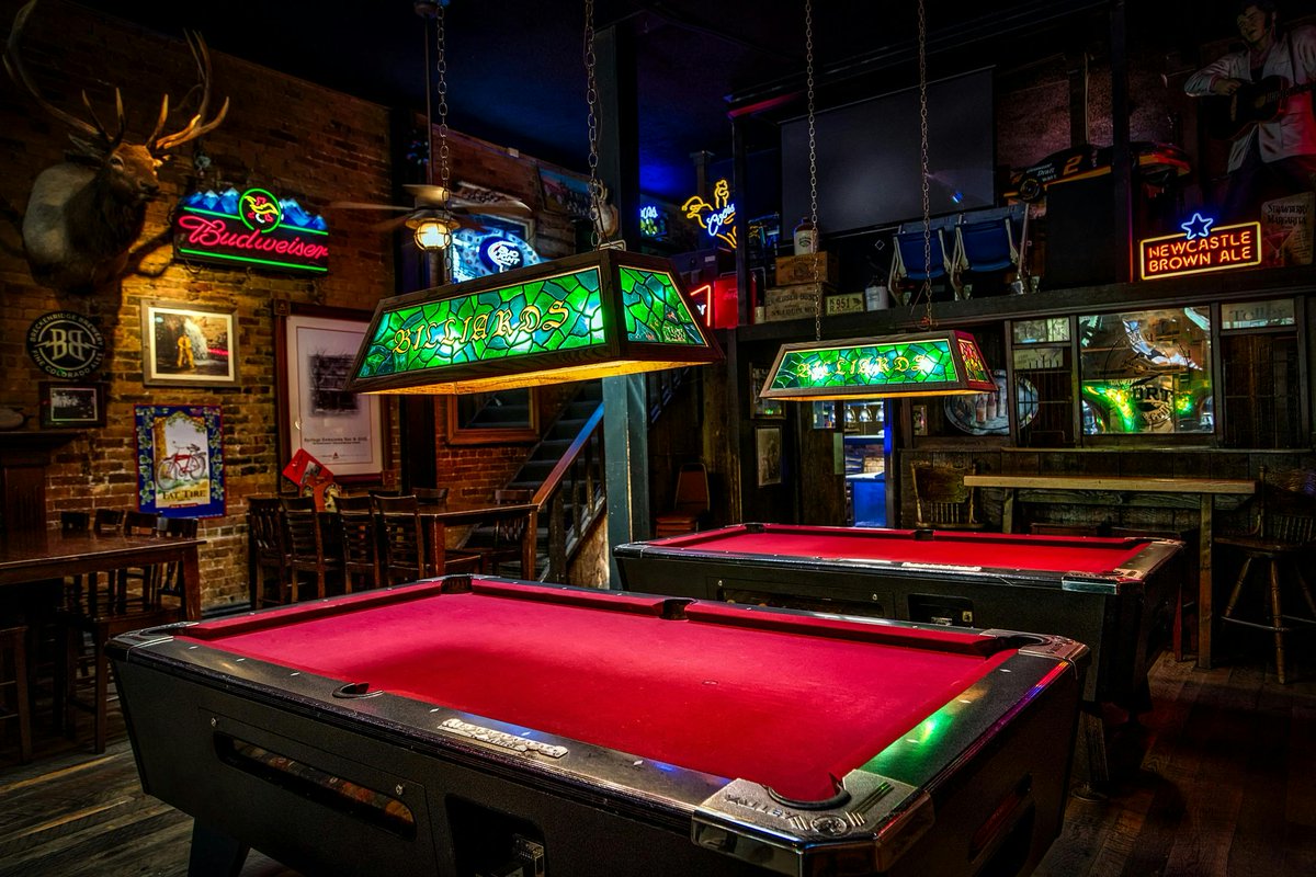 mancaveimprove's tweet image. 🎯 Your Mancave, Your Rules! 🎯

Level up your space with the coolest gear—from epic seating to killer decor. 😎🔥 Whether it’s game night or chill time, we’ve got you covered!

🛒 Shop now: mancaveimprovement.com

#MancaveUpgrade #GameTimeVibes #MancaveImprovement