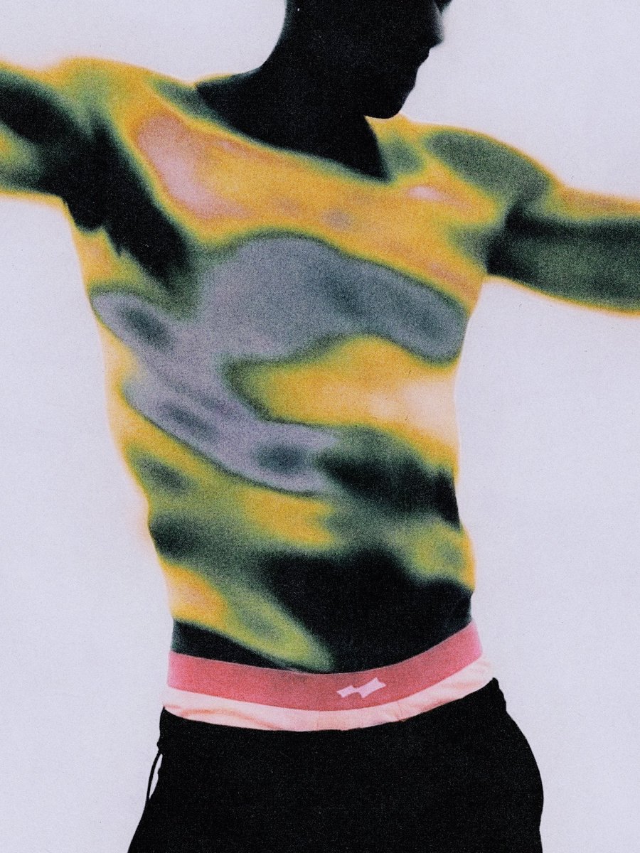 SKYLRK's tweet image. ( ( DROP 7 NOW LIVE ) )

SKYLRK.com