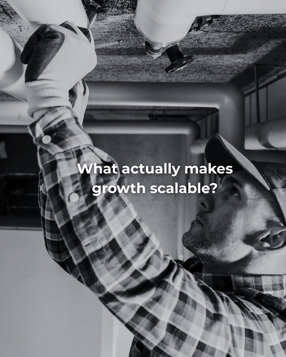 ServiceBox tweet media