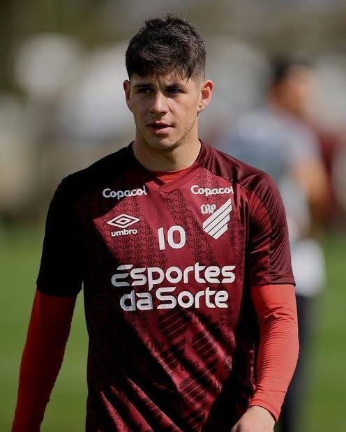 Falta un enganche? Yo lo tengo muy en claro.