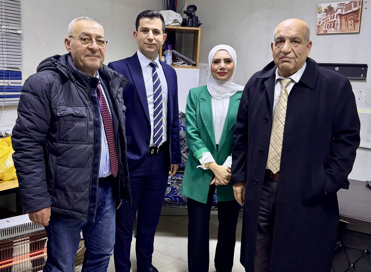 abdalkaderlhep2's tweet photo. #التغطية_مستمرة عبر شاشة #الإخبارية_السورية @AlekhbariahSY للتعليق على المرسوم رقم 13 الصادر عن رئيس الجمهورية العربية السورية 
لقطة سريعة مع الأستاذين العزيزين عبد العزيز تمو @tammo59 ورديف مصطفى @radefmoustafa برفقة الزميلة يارا جلال https://t.co/eQET9HFj69