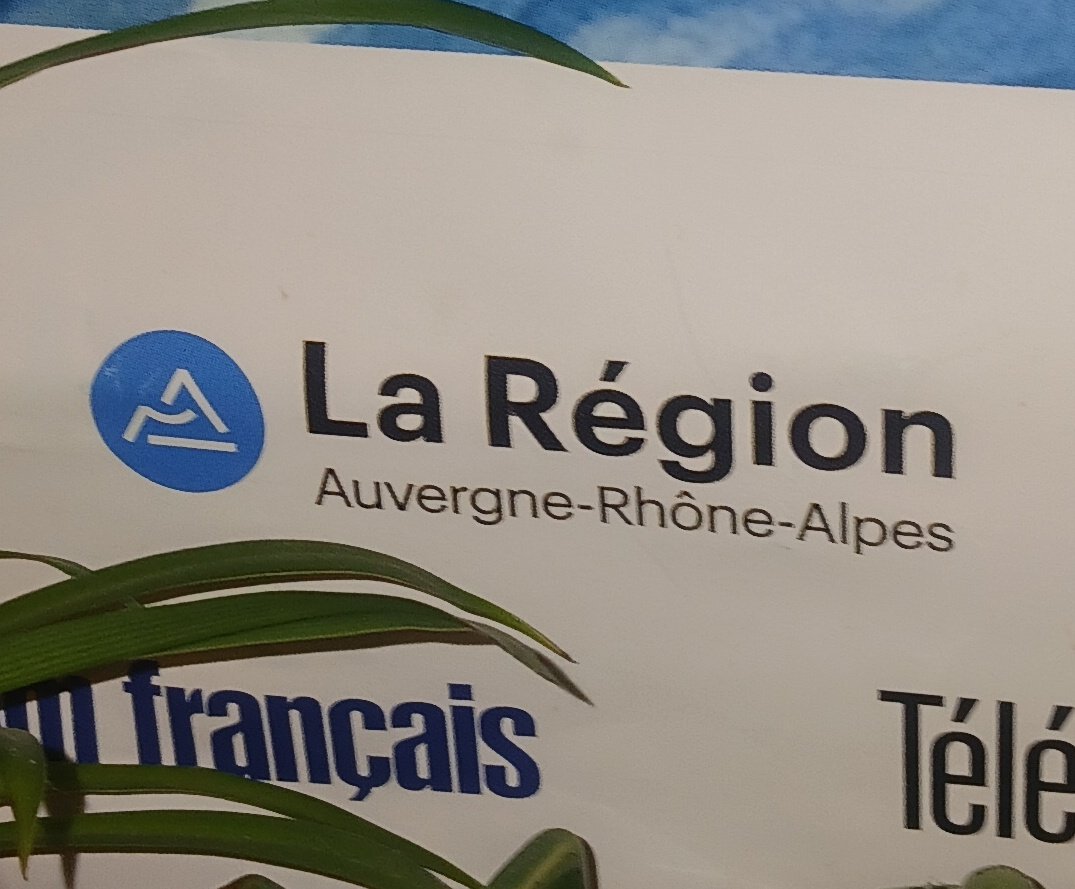 autonmne's tweet image. Je mange chez #lui et #il est sponsorisé par qui???