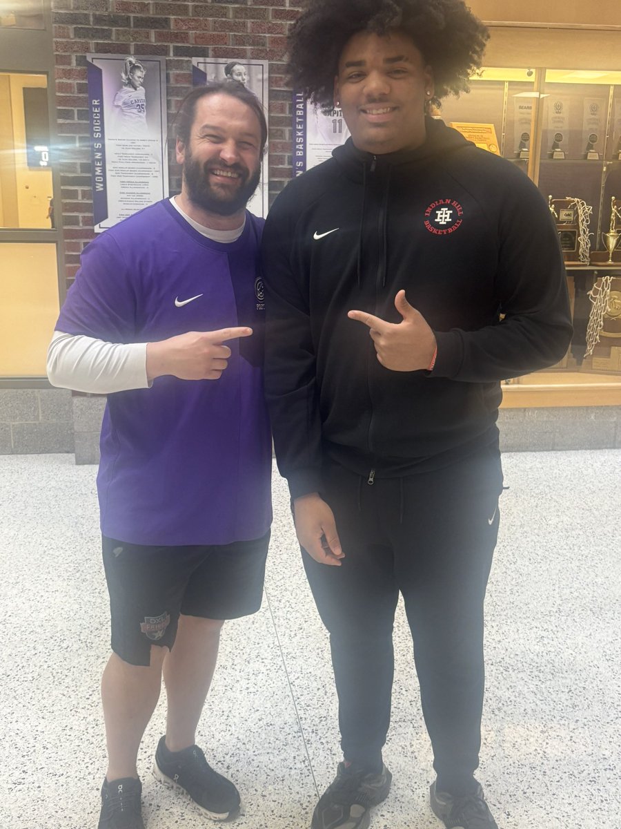 After a great visit and talk <a href="/KnockCoach/">Coach Knock</a> I’m blessed to receive my first offer <a href="/jrody25/">john rodenberg</a> <a href="/bphelps_IH/">Brian Phelps</a>