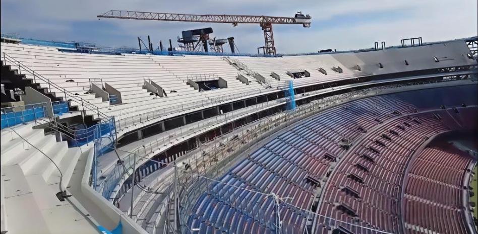 BarcaUniversal's tweet image. ❗️ The third stand at the Camp Nou is taking shape.

The increase in capacity is now expected to happen next month.

— @mundodeportivo