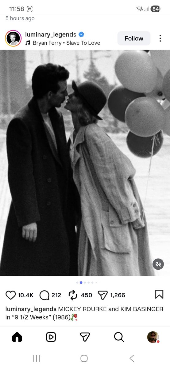 TMerdovic's tweet image. Ovakvih filmova nema više. Htela sam i ovaj mantil i šešir.