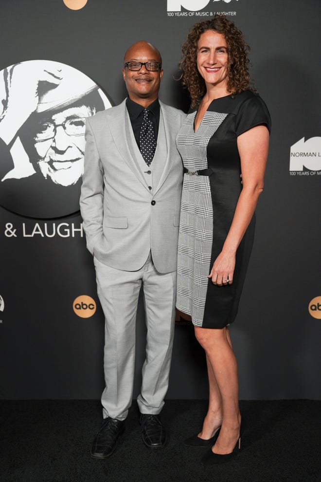 Prolotario1's tweet photo. Todd Bridges Files For Divorce From His "Wife". 🤭 https://t.co/DFS2OMpnlX