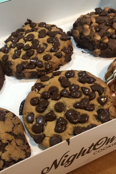 FoodPleaser's tweet image. Describe these cookies in one word 😍