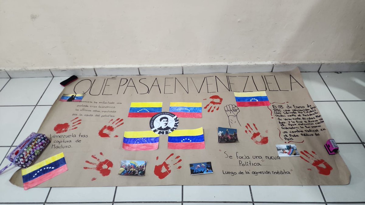 Periódico mural realizado por alumnos adheridos a la Federación Nacional de Estudiantes Revolucionarios Rafael Ramirez, para dar a conocer la situación actual en Venezuela entre los estudiantes de la institución. 🔥