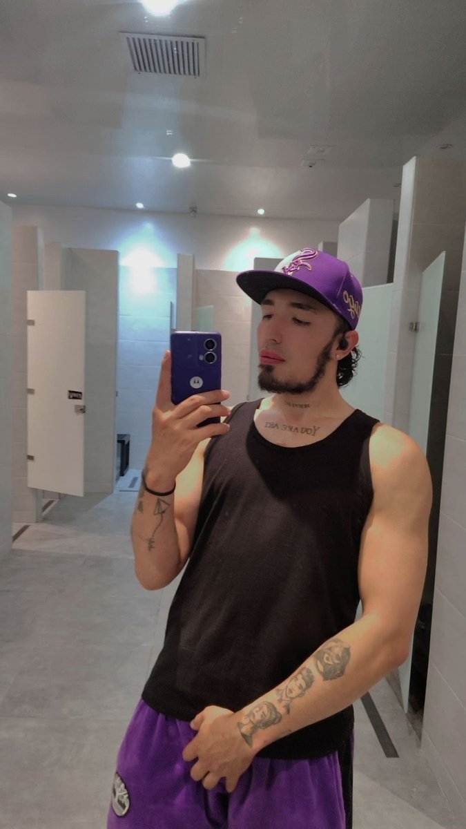 Esteban JB tweet media