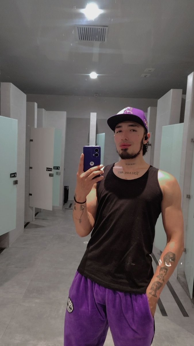 Esteban JB tweet media