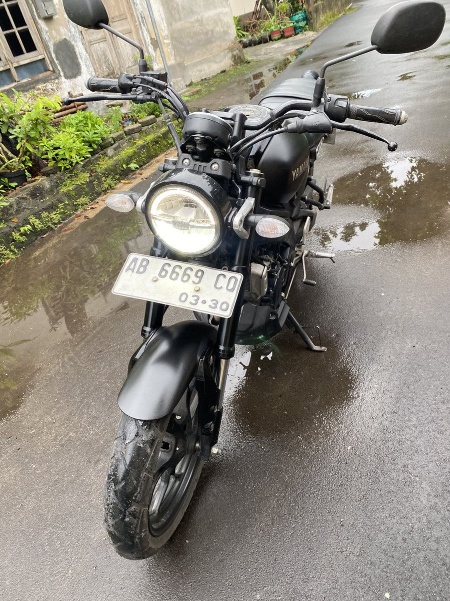 luckinthefuture's tweet photo. Jual Yamaha XSR 155

deskripsi ada di gambar 

💸27.000.000 (open nego bestie) 
dom jogja, minat? wa 0895358701578 https://t.co/Gc7YwTLaqj