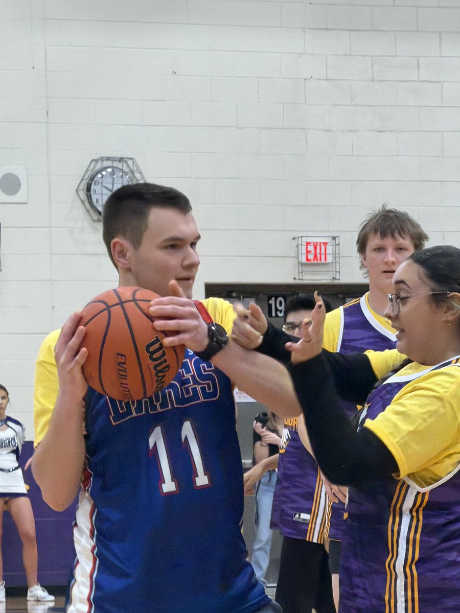 LCHSActivities tweet media