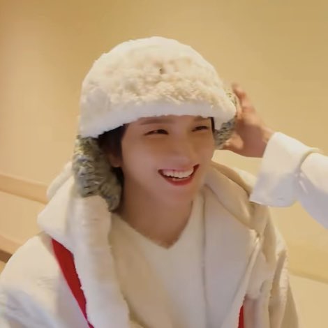 so0nagi's tweet image. if not edible why so rice bowl shaped