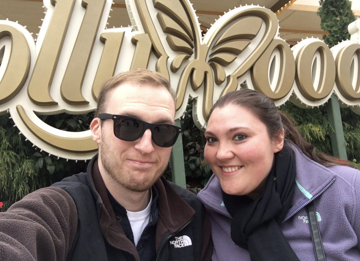 KoasterKyle's tweet image. Jumping on this #2016 trend by throwing it back a decade with @kingdakarma! This reminds me that we need to visit @Dollywood again soon! #Dollywood