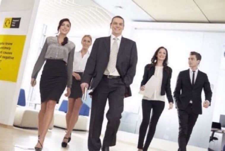 浪人生が続々と入場してきたぞー！
去年シード権を獲得して今年も参戦だ