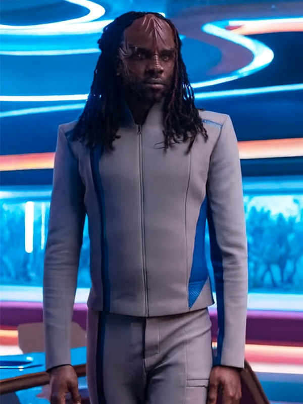 I REALLY hope that sometime during Starfleet Academy, we get some in depth 32nd Century World Building for both the Klingon Empire and the Dominion... Wouldn't it be fascinating if both, as Members of the Federation, did NOT leave it after the burn? 🤔🤔#startrekstarfleetacademy