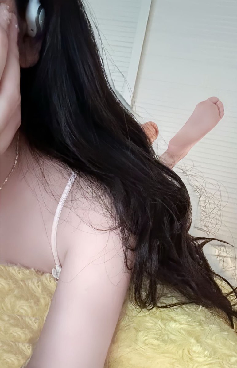 Some kinds of beauty only appear in the morning.