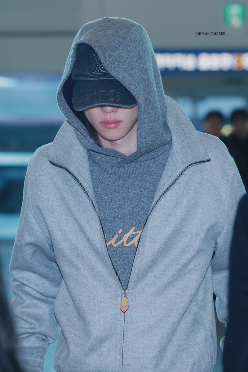 DreamChaser1107's tweet image. 오늘의 명호 

☆
#The8 #디에잇 #서명호 #徐明浩 #세븐틴  ⁠⁠⁠ #SEVENTEEN                         
@pledis_17