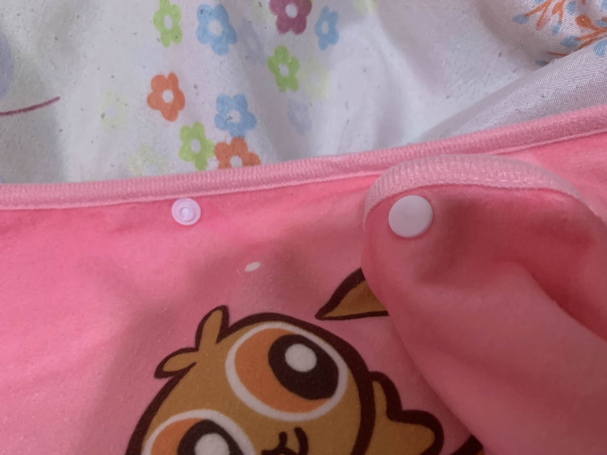 KaylaTechHeart's tweet image. I am one of the people that won the PPG x CROB raffle, and got a blanket out of it! It even has buttons to wear as a cloak q3q I love it so muchhhh-

#ppg #powerpuffgirls #crob #cookierun #ovenbreak