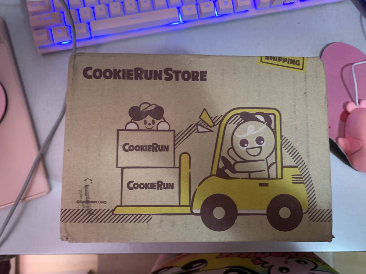 KaylaTechHeart's tweet image. I am one of the people that won the PPG x CROB raffle, and got a blanket out of it! It even has buttons to wear as a cloak q3q I love it so muchhhh-

#ppg #powerpuffgirls #crob #cookierun #ovenbreak