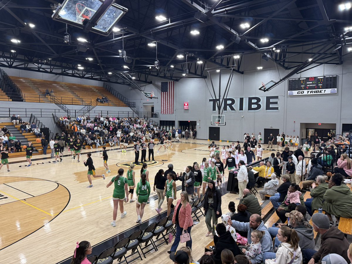 drewcookwrites's tweet image. Lady Cherokees win!!! 

McMinn County 71, Rhea County 61
District 4-4A FINAL (OT)

McMinn gets its second win of the season in a come-from-behind win over Rhea! 

The Lady Cherokees took care of the basketball and turned Rhea over (4 TOs to 17 for Rhea), made 13 threes and shot…