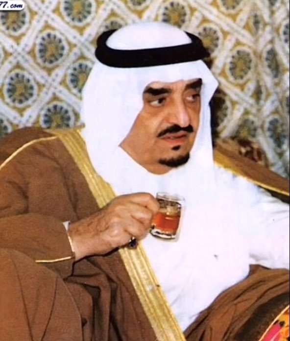 Tree (@4__iu) on Twitter photo 