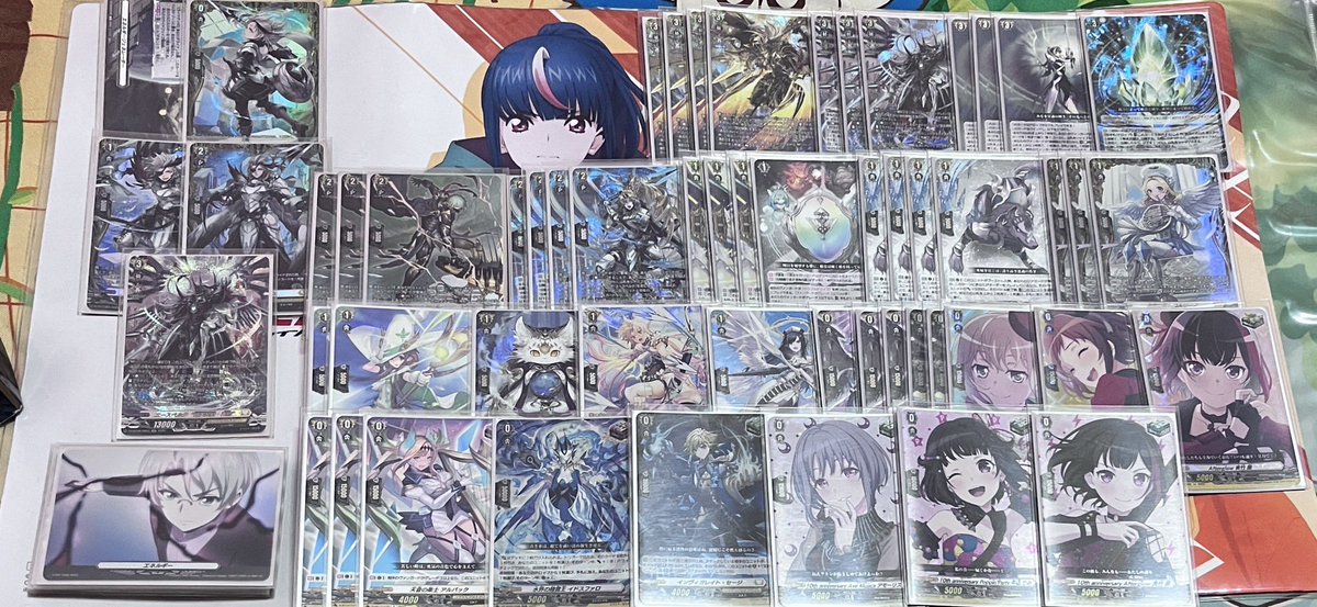 KarunAmaterasu's tweet image. tcg nexus friday

55 fighter 😱

1st new - reguregnus
2nd karn - avantgarda
3th tony - monsterstrike neo
4th mello - youthberk

#ヴァンガード優勝  #VGTopDecks 
#Vanguard  #cardfightvanguard 
#ヴァンガード