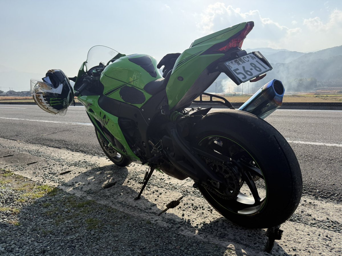 さてさて、10RRを預けに行きますかね…（アイドリング下がらない問題）