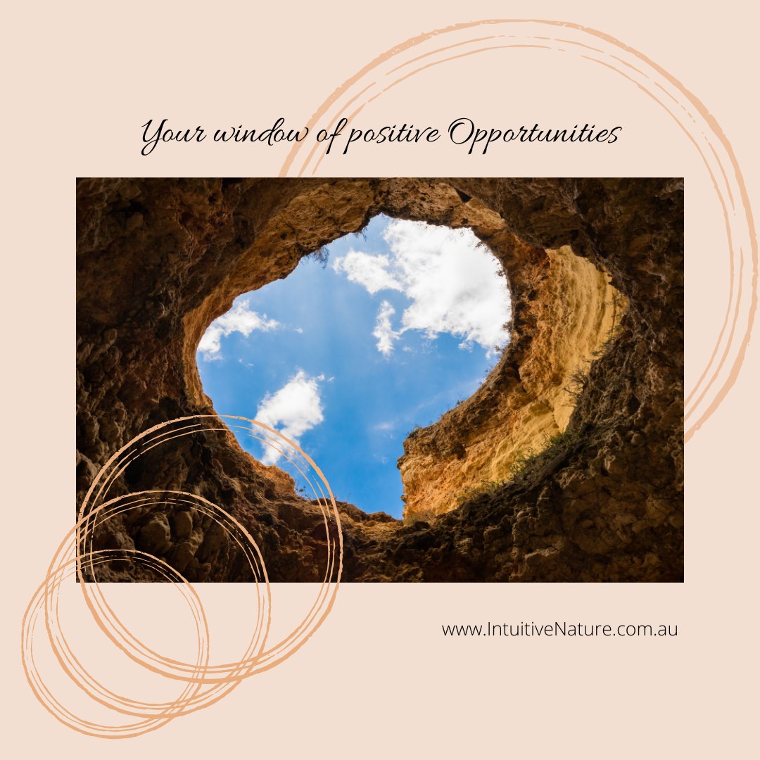 IntuitiveNature's tweet image. When you wake up in the morning don’t get out of bed until you can think of something positive. Relax in your bed, think of a positive thing or express gratitude for something. 👍 #Intuition #Spirituality #Psychic #IntuitiveNature #SpiritualJourney