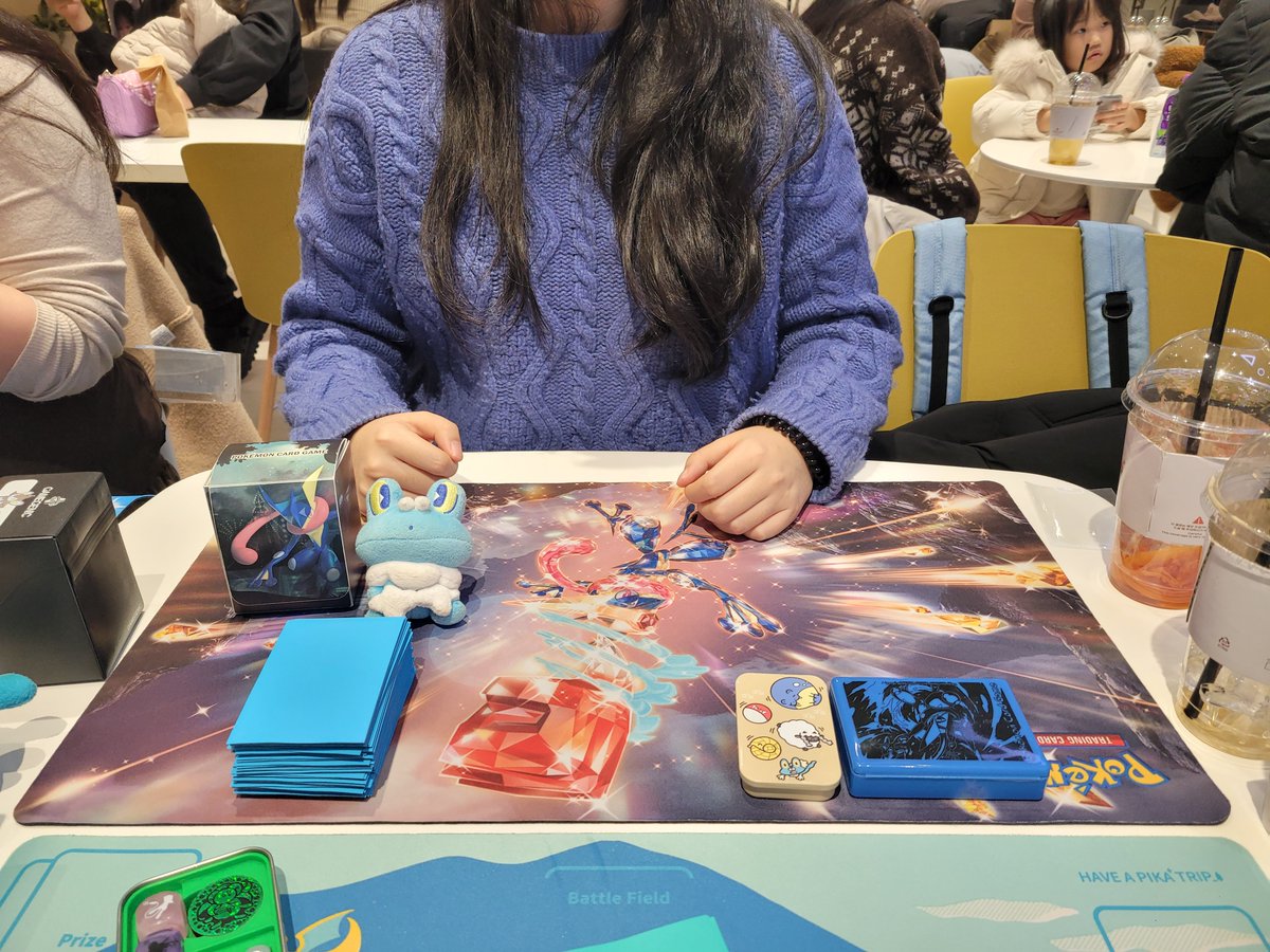 IsBulle_pk's tweet image. 와 무슨 덱을 할지 전혀 모르겠는걸