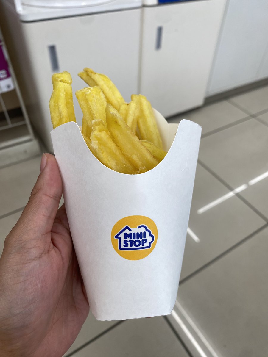 ranraion4's tweet photo. Xフライドポテト無料券プレゼント企画！🍟
1/17 14:00~15:00に @ministopfanと #バリとXポテ活 をつけてミニストップのXフライドポテトの画像を投稿しよう！
https://t.co/cJNqdTjso5 https://t.co/JvZcZw8zNb