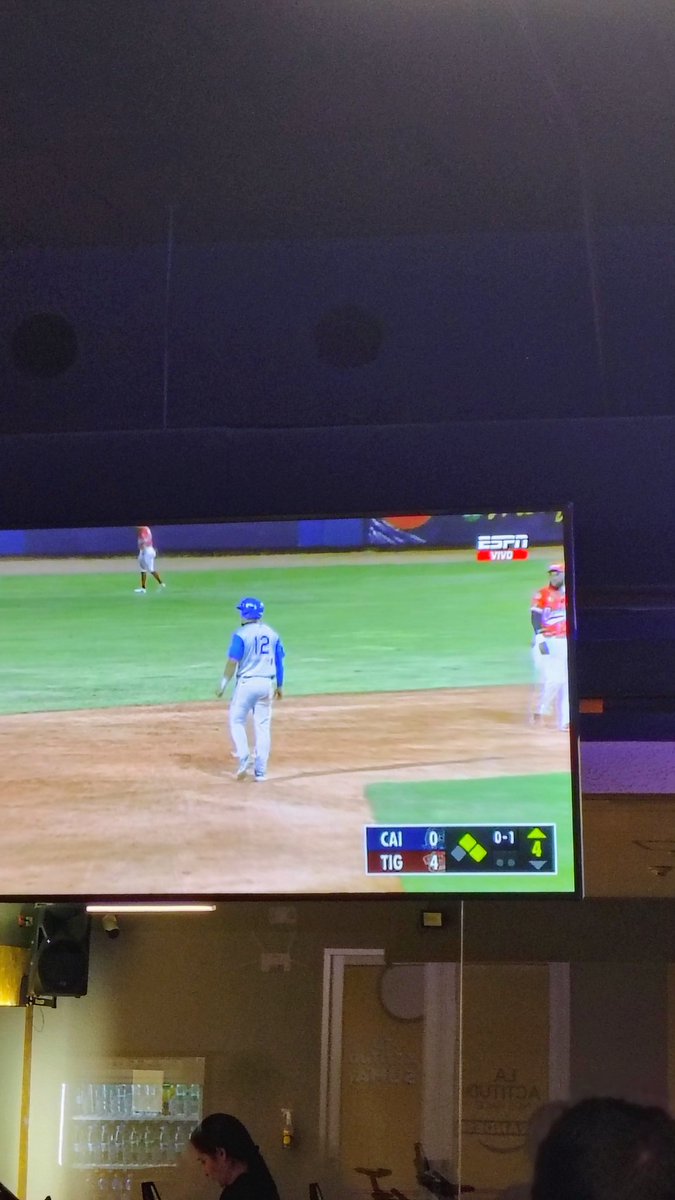 Desde el <a href="/SmartFitoficial/">Smart Fit</a>  tocó ver #Seriefinal apoyando a los tigres de cartagena #Baseballxespn <a href="/ESPNColombia/">ESPN Colombia</a>