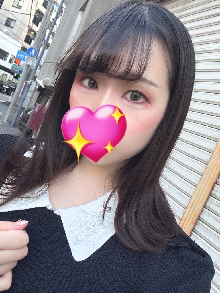 なほ tweet media