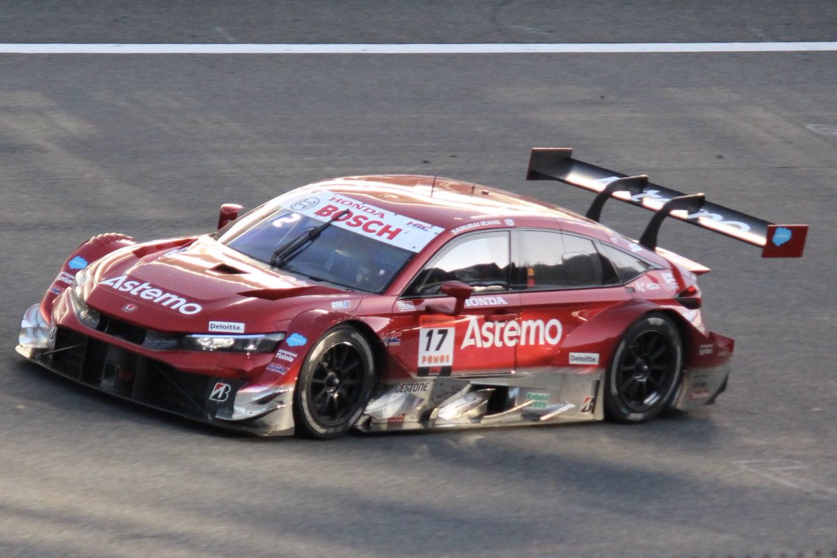 DCR_0511's tweet image. 20周年おめでとうございます🎉
経験豊富な塚越選手とルーキー野村選手の化学反応、NewプレリュードGTと今年のREALRACINGの活躍楽しみにしてます
🏆今年は表彰台の真ん中に🏆
 #RR20   #17号車の日